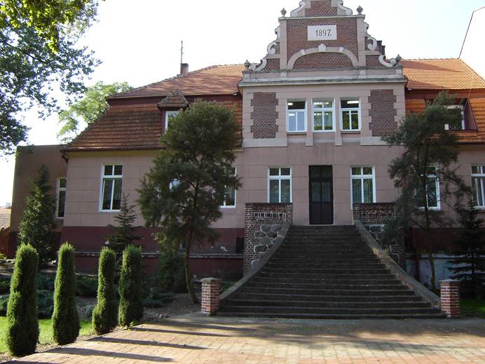 Zesp&oacute;ł dworsko-parkowy w&nbsp;Ryńsku